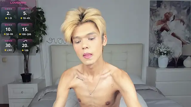 Felix Rey online show from September 13, 7:48 pm