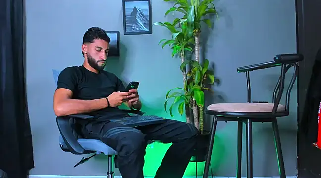 Damian 022 online show from February 25, 12:34 pm