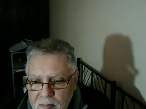 100Tauros online show from December 18, 2:13 pm