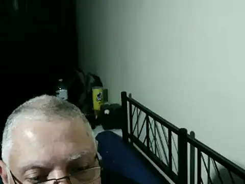 100Tauros online show from April 2, 9:33 pm