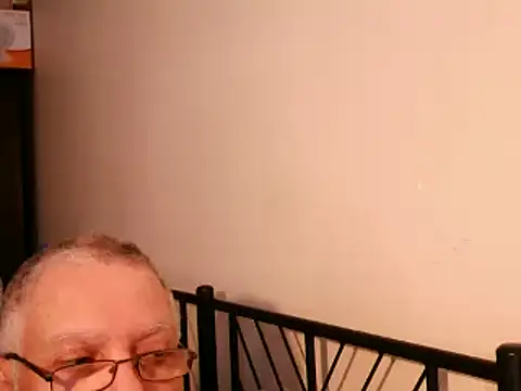 100Tauros online show from September 29, 8:02 am