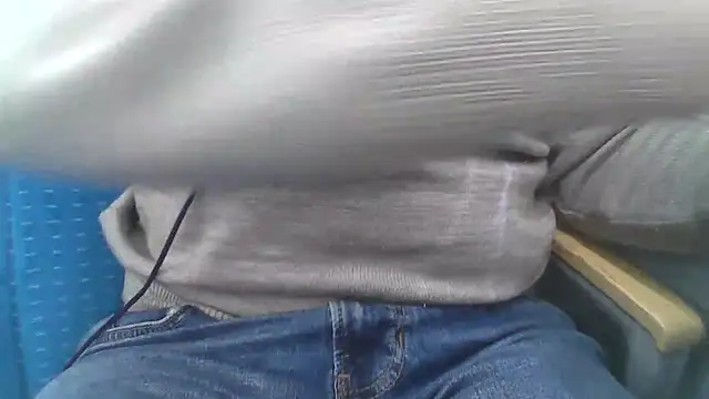 HornyBoy  2004 online show from March 2, 9:30 pm