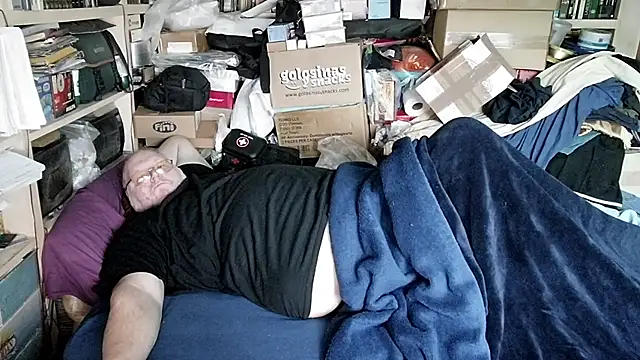 hadeszeuss2 online show from March 5, 3:19 pm