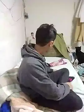 jperezofficial1 online show from December 7, 5:04 am