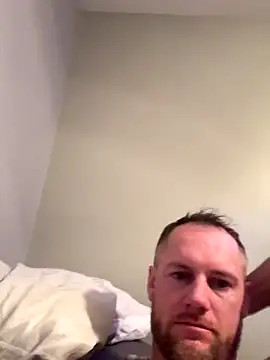 Freakslut007 online show from December 3, 7:52 am