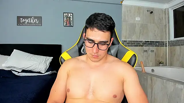 owengray2n online show from January 19, 3:18 am