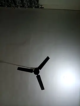 littlehornysons online show from March 4, 1:23 am