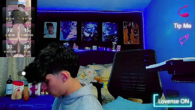 thiagomurphyy online show from November 5, 4:58 am