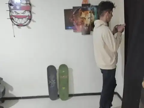 MasterSkater online show from June 2, 3:29 am