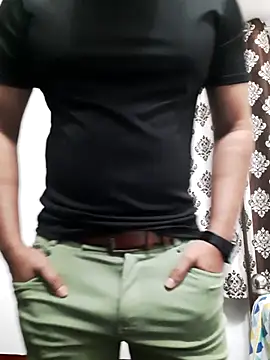 Guyinshortss online show from November 29, 7:49 pm