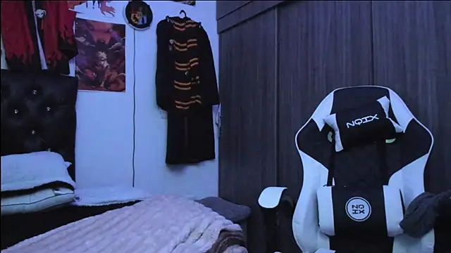 TommyGun 22 online show from April 11, 12:07 am