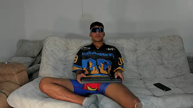 Backsex boy online show from May 26, 9:00 pm