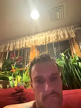 UnCuTupTheBuTT online show from September 24, 9:19 am