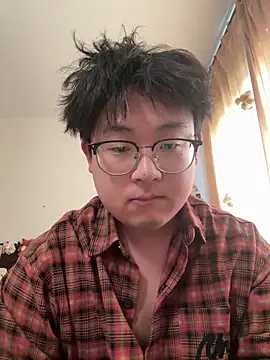 XZ031597 online show from June 2, 7:42 am
