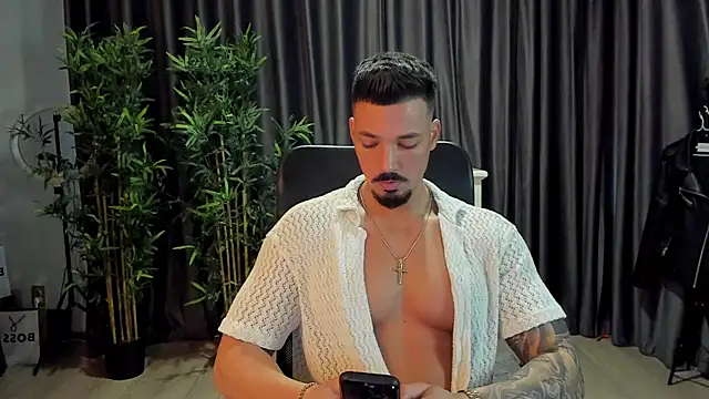 HaydenSpearss online show from February 1, 8:08 am