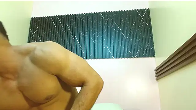 Thiago Summers online show from November 6, 3:04 pm