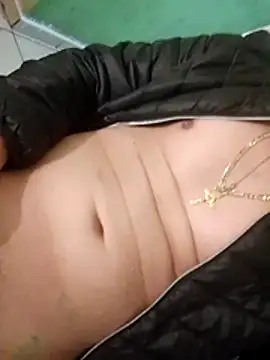 Alonsomadeira online show from February 11, 1:49 pm