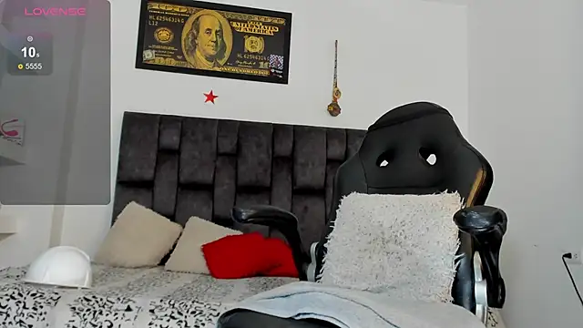 MattRodriguez9 online show from September 10, 1:54 pm