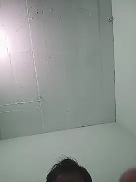 Luisf1267 online show from February 18, 3:37 am