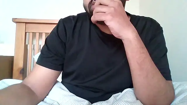 whoreboi98 online show from April 15, 5:35 pm