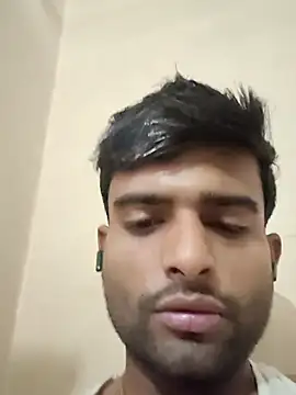 PRIYANHUxh online show from April 6, 4:46 am