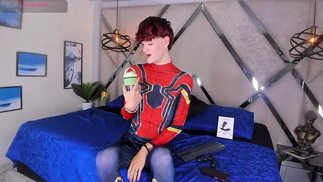 VladHellsing4 online show from January 17, 3:00 pm