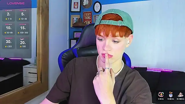 VladHellsing4 online show from September 11, 2:49 pm