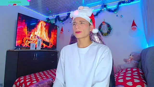 bryamer 19 online show from December 13, 1:15 am