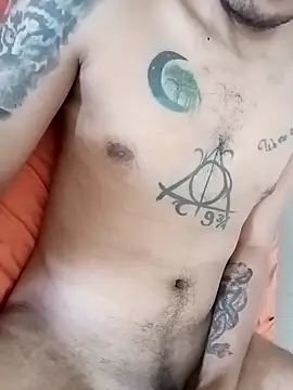 ale3J4a online show from April 24, 3:14 pm