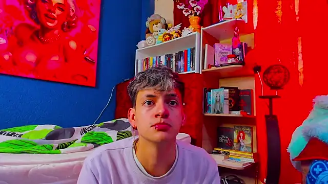 GabyThoms online show from February 24, 5:31 pm