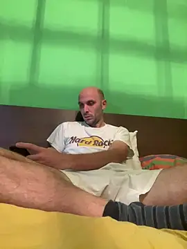 tubfunaske online show from October 29, 6:55 pm