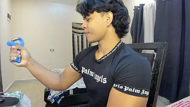 johan beley  online show from February 15, 1:49 pm