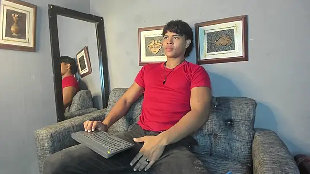 johan beley  online show from December 5, 2:22 pm