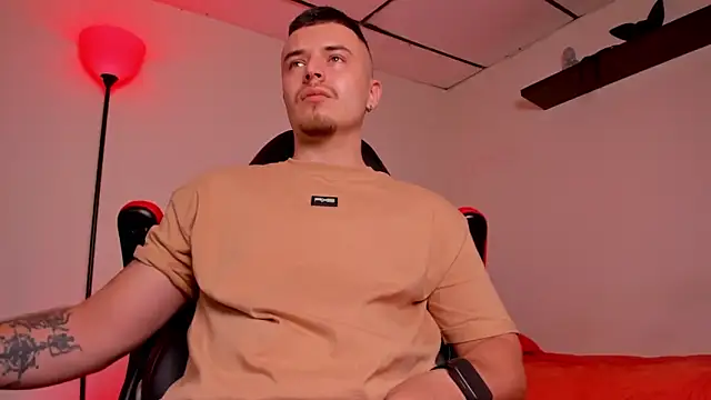 james connor2 online show from October 22, 7:38 pm