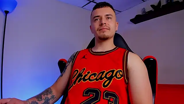 james connor2 online show from September 18, 7:16 pm