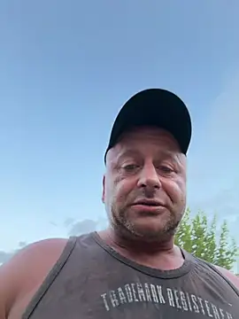 pojgyggggh online show from July 4, 7:17 pm