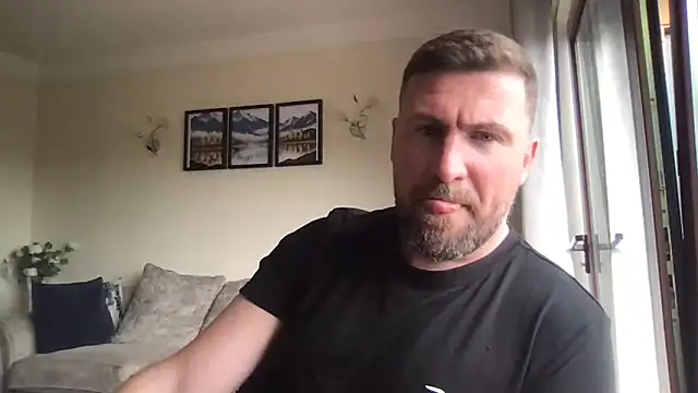 MarriedManBigCock online show from April 8, 1:09 pm