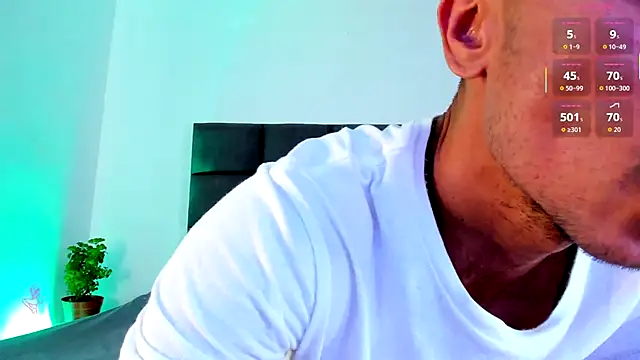 steven hott8 online show from December 15, 4:15 pm