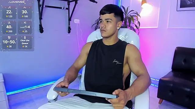 Rob saenz  online show from November 25, 2:30 pm