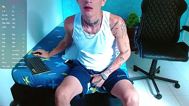 bray hotboy777 online show from December 10, 2:28 pm