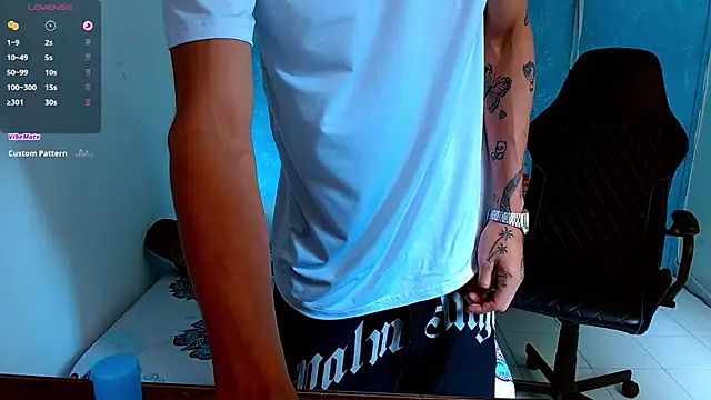 bray hotboy777 online show from February 16, 3:59 pm