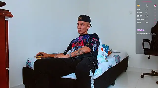 bray hotboy777 online show from September 21, 3:23 pm