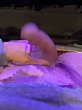 v11nicius69 online show from October 18, 8:36 pm
