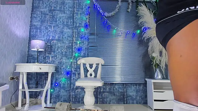 RicoBrown777  online show from December 22, 4:20 am