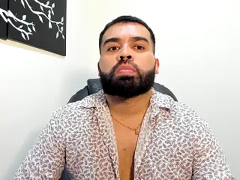 JEAN  TAUREAU online show from October 31, 10:13 pm