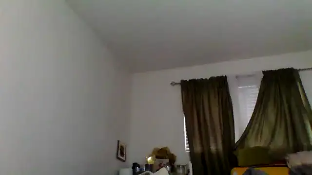 Snapshot of JooveyRose chatting on October 19, 7:06 pm JooveyRose online show from October 19, 7:06 pm