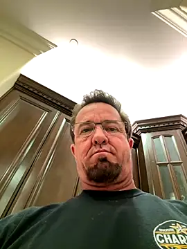 sluttydylan online show from December 3, 4:07 am