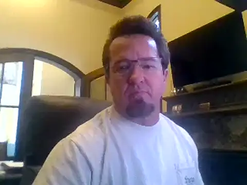 sluttydylan online show from January 3, 7:29 pm