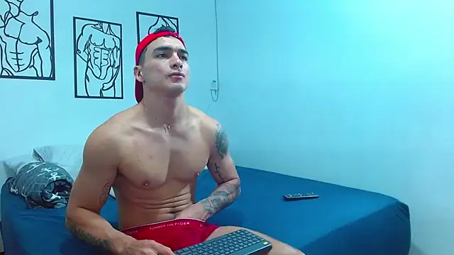 Big ValentinHunk online show from March 7, 10:32 pm