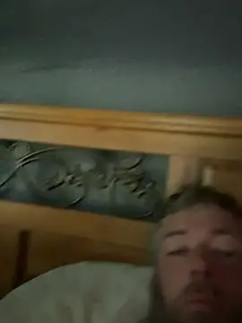 Tyler98425 online show from June 1, 1:22 pm